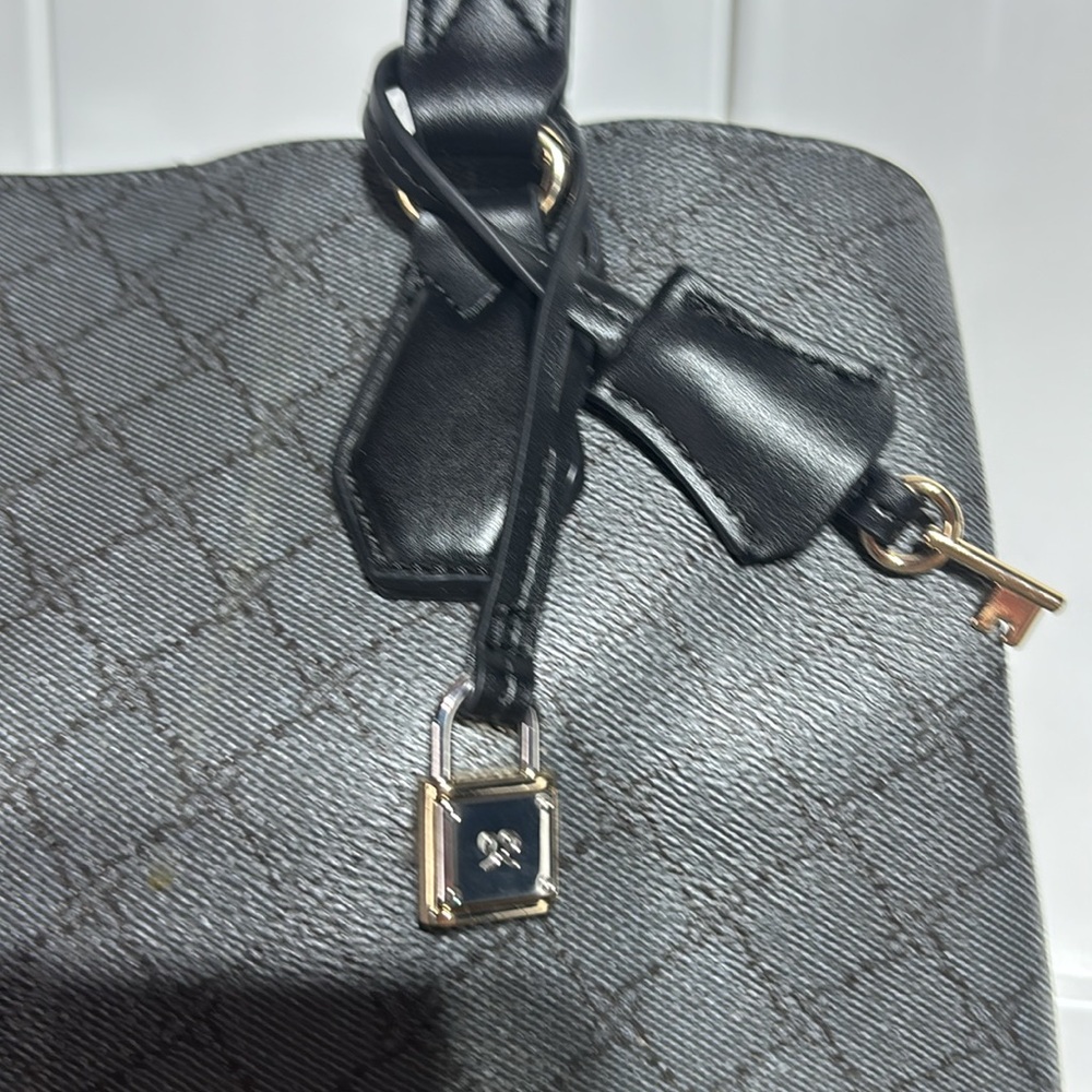 Nine West Brooklyn Jet Set grey/black shoulder bag - Picture 2 of 9